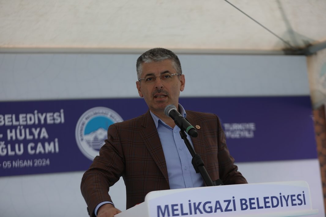 AK Partili Şaban Çopuroğlu, Melikgazi için yeni projelerin müjdesini verdi.