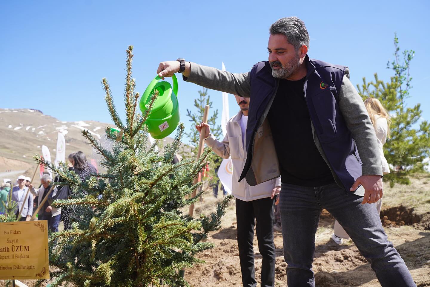 Kayseri'de Erciyes Dağı'nın eteklerinde büyük çevre dostu organizasyon düzenlendi