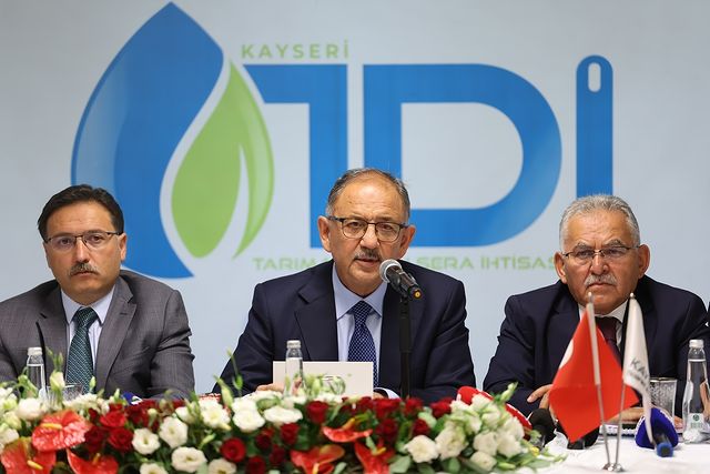 Kayseri'de Yeni Jeotermal Tarım Bölgesi Tanıtıldı