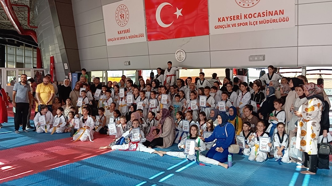 2024 yılı Taekwondo ikinci dönem Kuşak Terfi ve Diploma Töreni Büyük Bir Katılımla Gerçekleşti