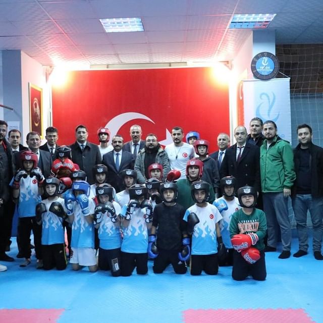 Kayseri'de Spor Kulübü Ziyareti