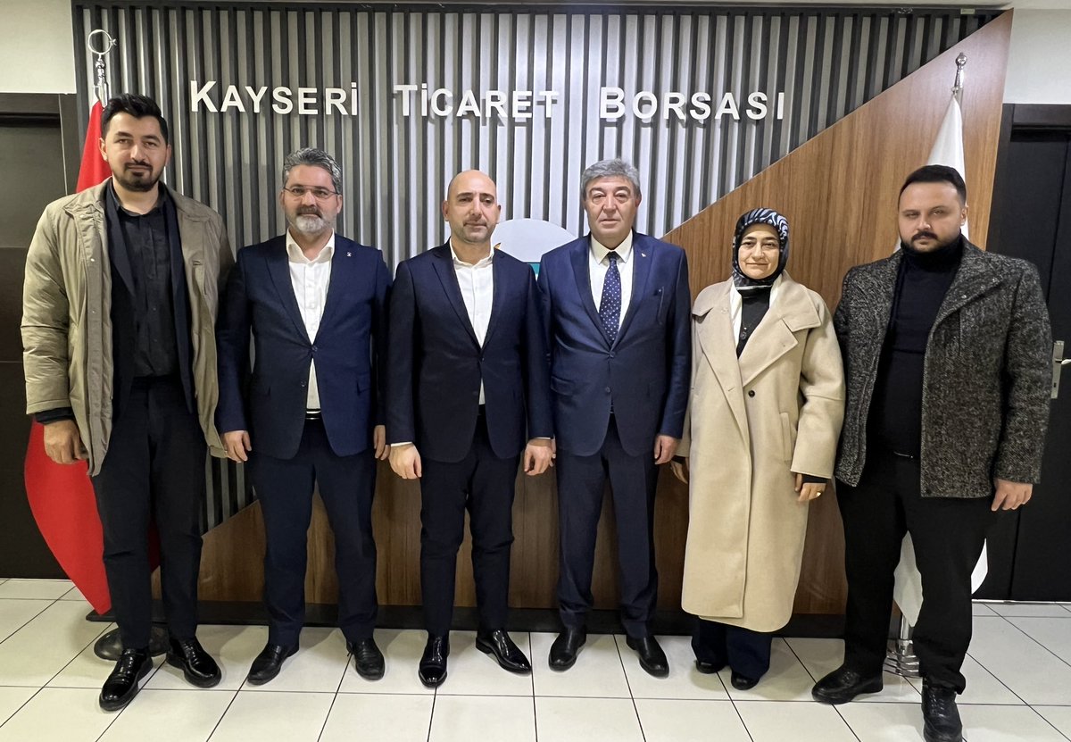 İYİ Parti Kayseri İl Başkanı Fatih Üzüm, Kayseri Ticaret Borsası Başkanı Recep Bağlamış'ı Ziyaret Etti