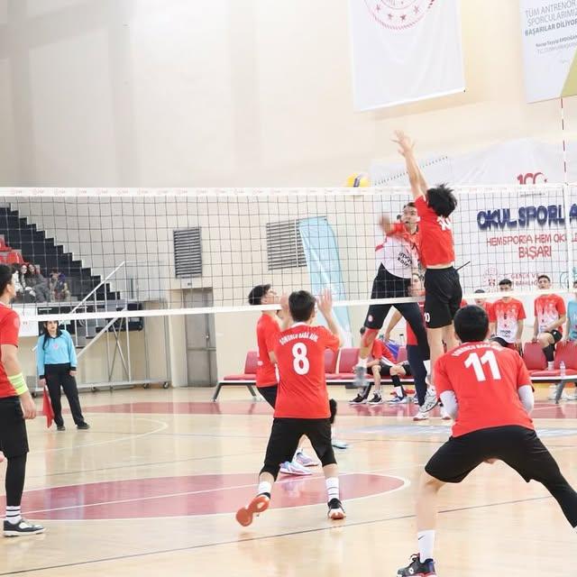 Okul Sporları Voleybol Genç A İl Birinciliği Müsabakaları Tamamlandı