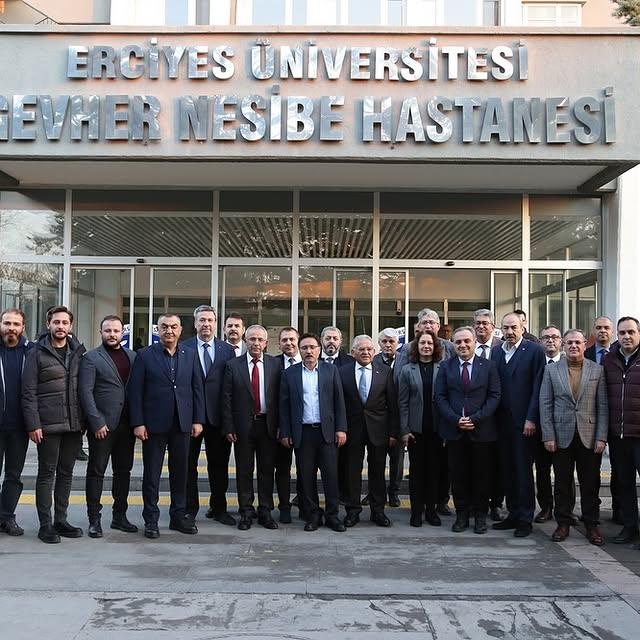 Başkan Ömer Gülsoy, Erciyes Üniversitesi’nde Yüksek Teknoloji Cihazlarının Açılışını Yaptı