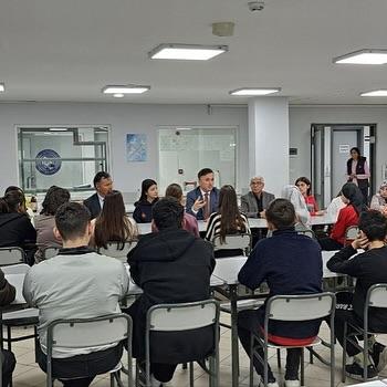 Kayseri İl Milli Eğitim Müdürü Öğrencilerle İftarda Buluştu